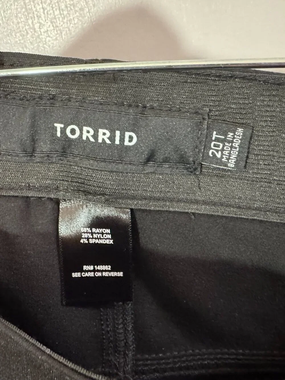 Torrid Studio Bombshell Skinny Ankle Pant size 20 tall